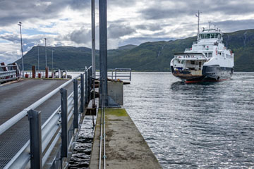 _79A2333-karlsoya-lautta.jpg