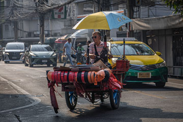 _79A3727-bike-thingy.jpg